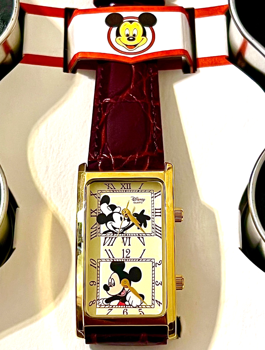 Vintage Seiko Disney TimeWorks Mickey Mouse Dual Time Zone Watch