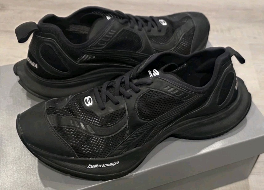 Balenciaga Men's Worn-Out Circuit Sneakers, Size 13US (46EUR) thumbnail 7