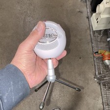 Blue Snowball USB Cardioid Microphone White w/ Adjustable Tripod Stand