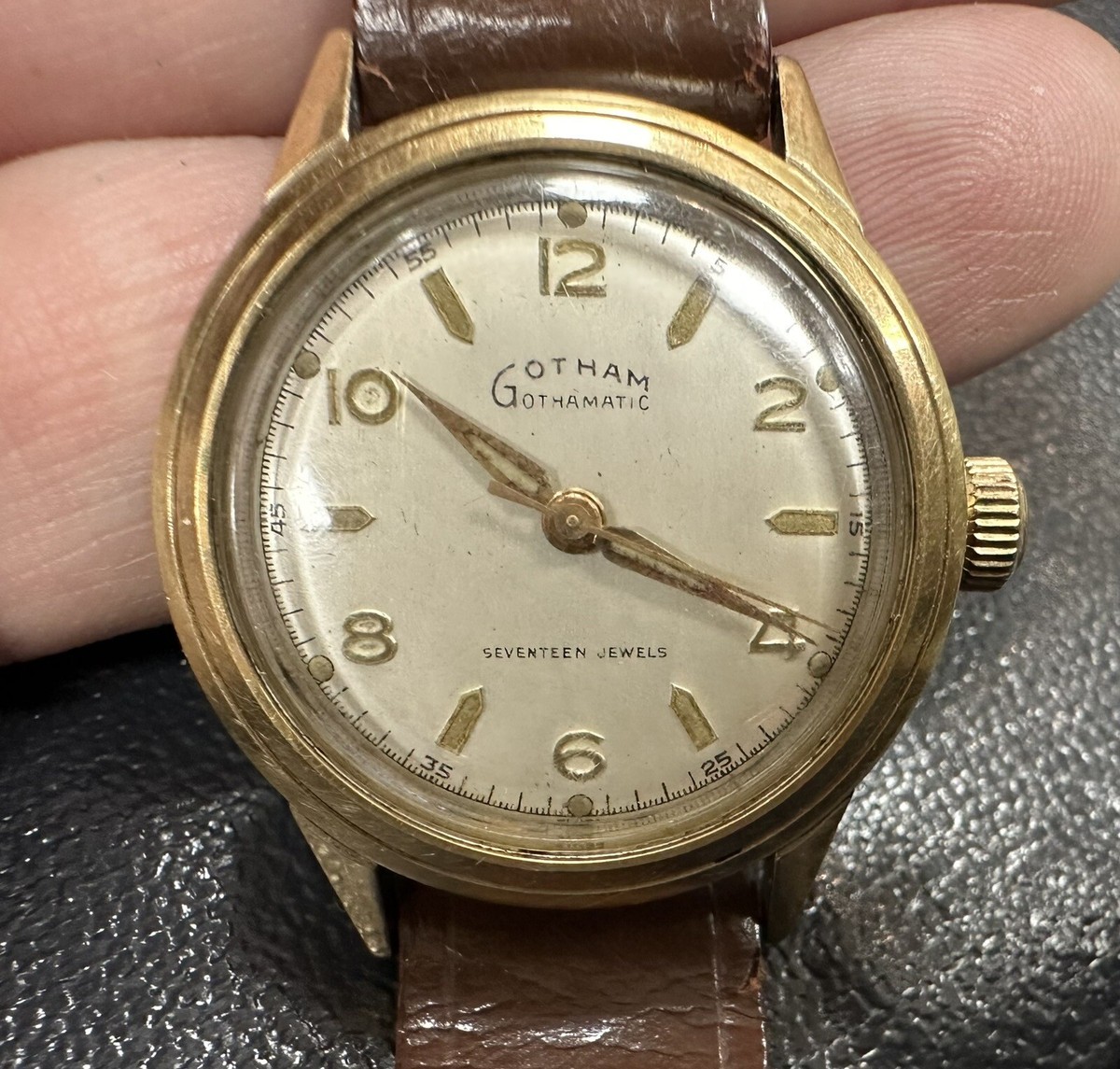 VTG Gotham Gothamatic Incabloc 14K Antimagnetic Wind-up 17 Jewels