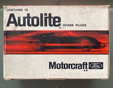 Vintage Autolite Spark Plug New Unused Nos At42 Box Of 10 Ford Nos