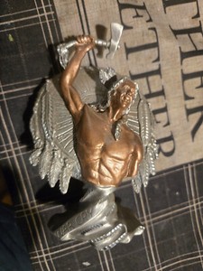 Vintage 1992 Masterworks  Fine Pewter Peter Sedlow war cry sculpture
