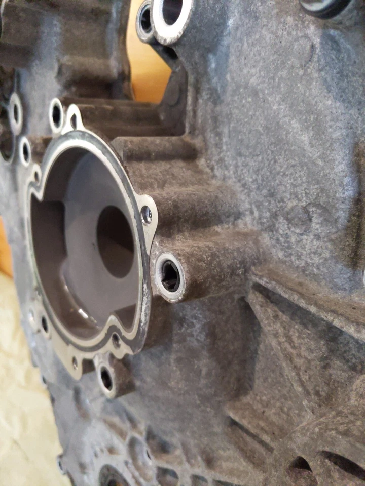 15 16 CHEVY COLORADO GMC CANYON 3.6 TAMPA DE TEMPORIZAÇÃO DO MOTOR 12639158 - Imagem 2 de 4