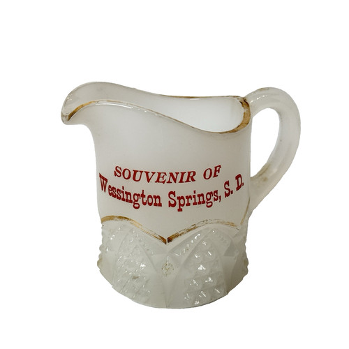 WESSINGTON SPRINGS , SOUTH DAKOTA Uranium Custard Souvenir ANTIQUE Glass CREAMER
