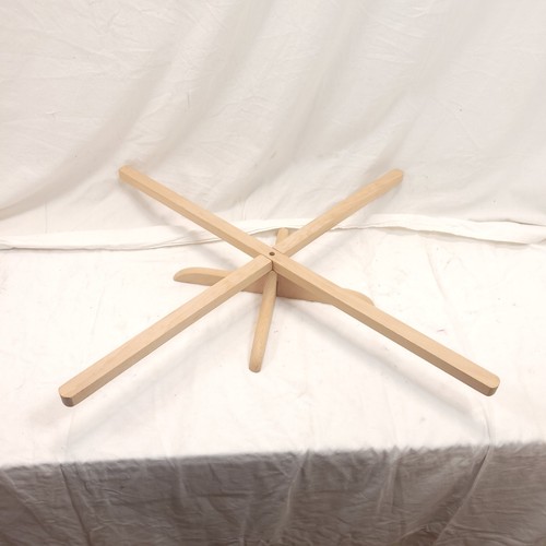 Stanwood Needlecraft Tabletop Amish Style Yarn Swift 2.5–6 ft Incomplete As Is