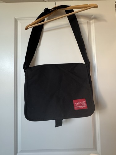 Manhattan Portage 13-Inch Deluxe Computer Bag