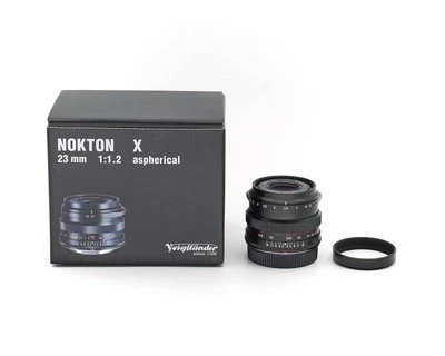 Voigtländer Nokton 23mm 1.2 für Fujifilm X-Mount Vitrinenmodell #**