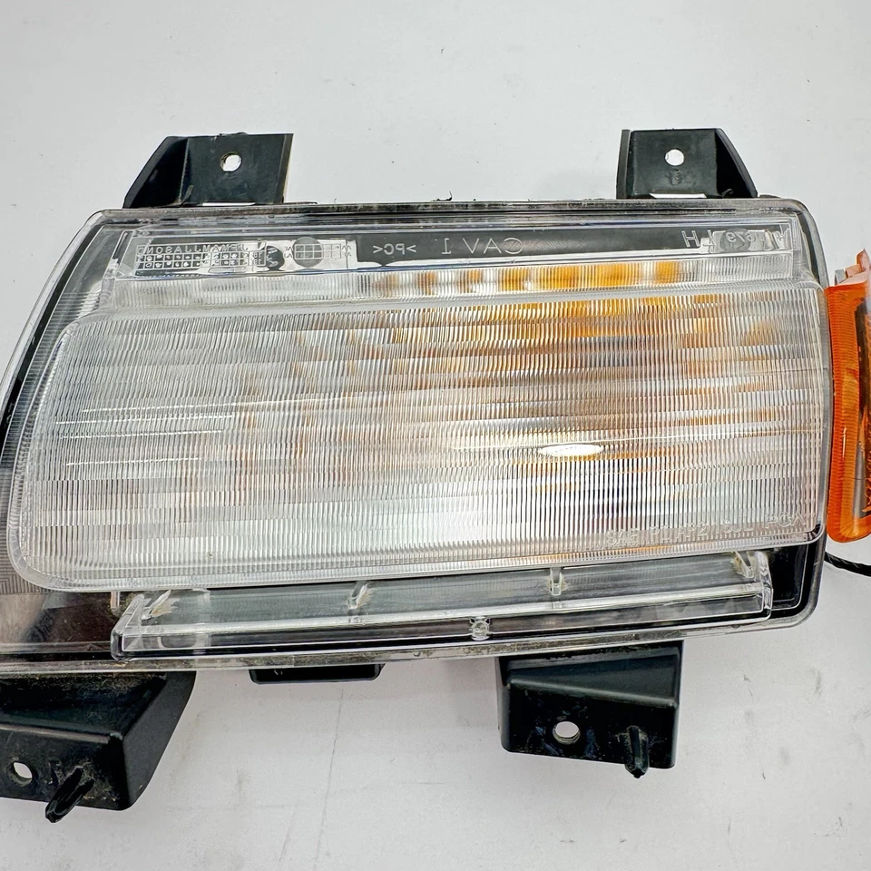 Luz halógena izquierda señal de giro Jeep Wrangler 2018-2023 68307245AH Foto 3 de 4