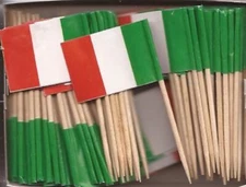 Box of 100 Italy Toothpick Flags, 100 Small Mini Italian Flag Cupcake Picks