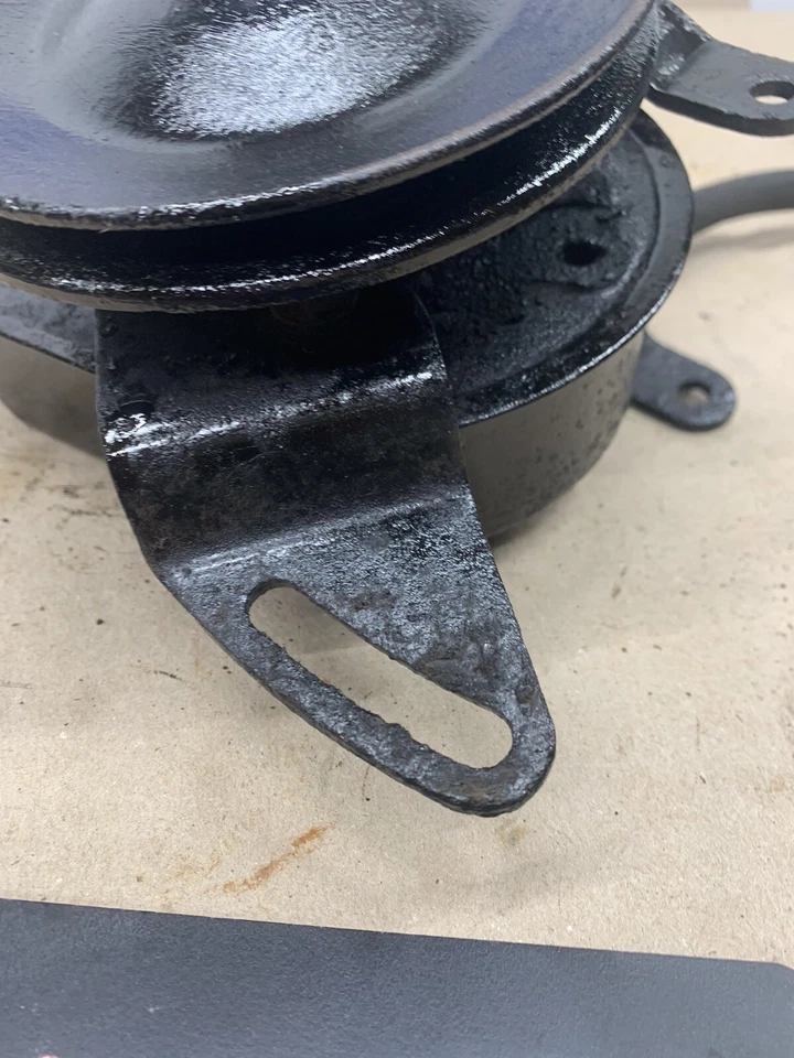 TRUCK? K5 K10 Nova SINGLE GROOVE SHEAVE POWER STEERING PULLEY W/ PUMP / BRACKETS - Image 2 of 4