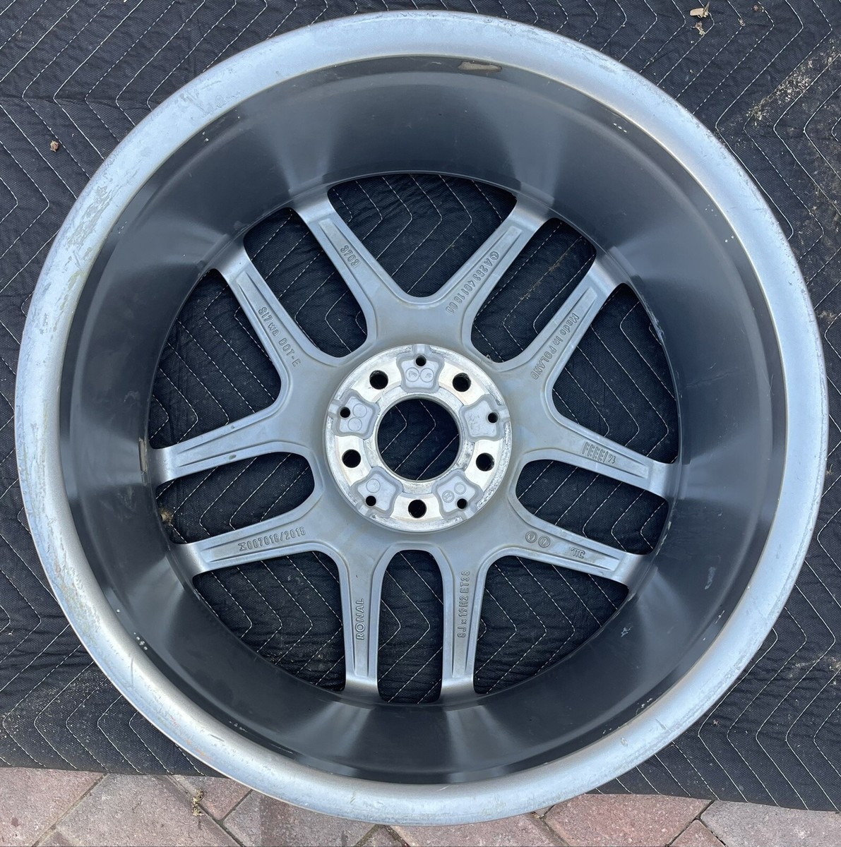 2016-2019 MERCEDES GLC300 19