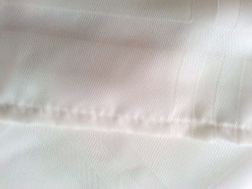Cream Damask check pattern polyester tablecloth 50" x 53" vtg - Picture 3 of 4