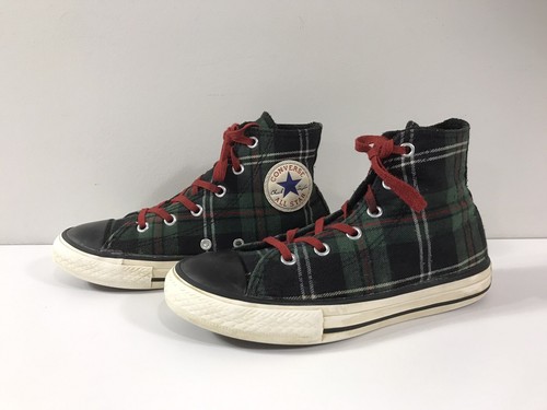 green plaid converse