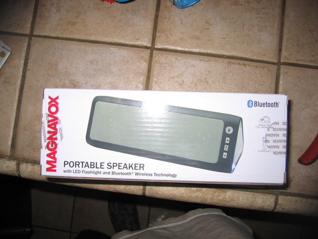 magnavox bluetooth portable speaker mma3626