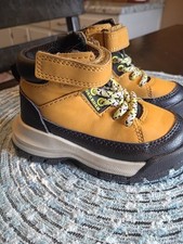 Oshkosh Toddler Boots Leather Size US 5 Snow Winter Shoe
