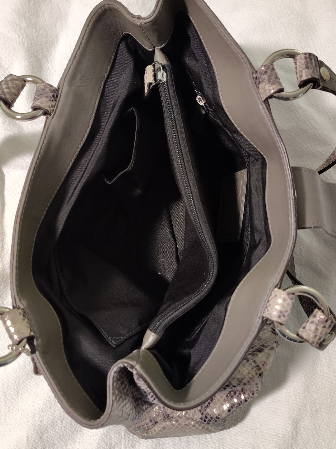 Vintage Coach Python Embossed Leather Carryall Pu… - image 6