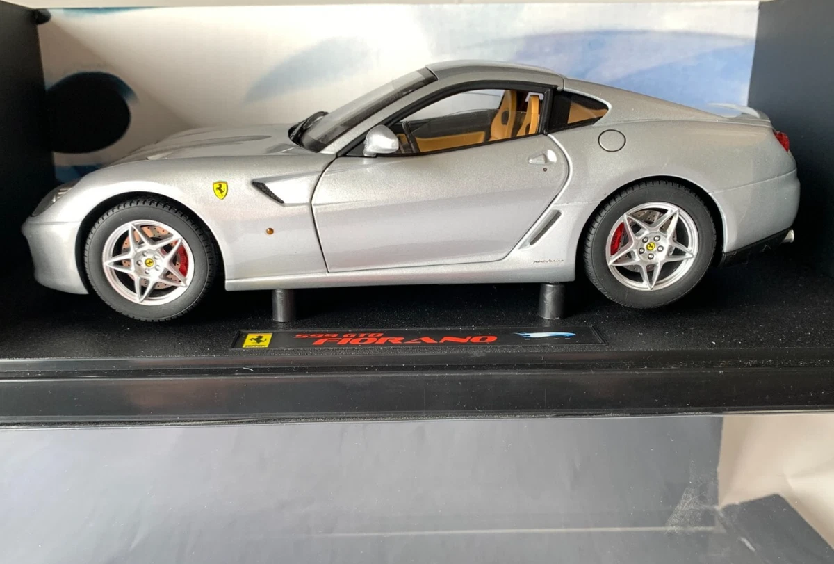 Preços baixos em Hot Wheels Ferrari Elite 1:18 Escala Carros