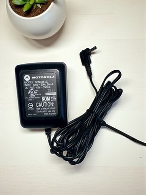 Motorola SPN4681C Wall Charger V220 V180 V188 V170 C155 Original AC Power