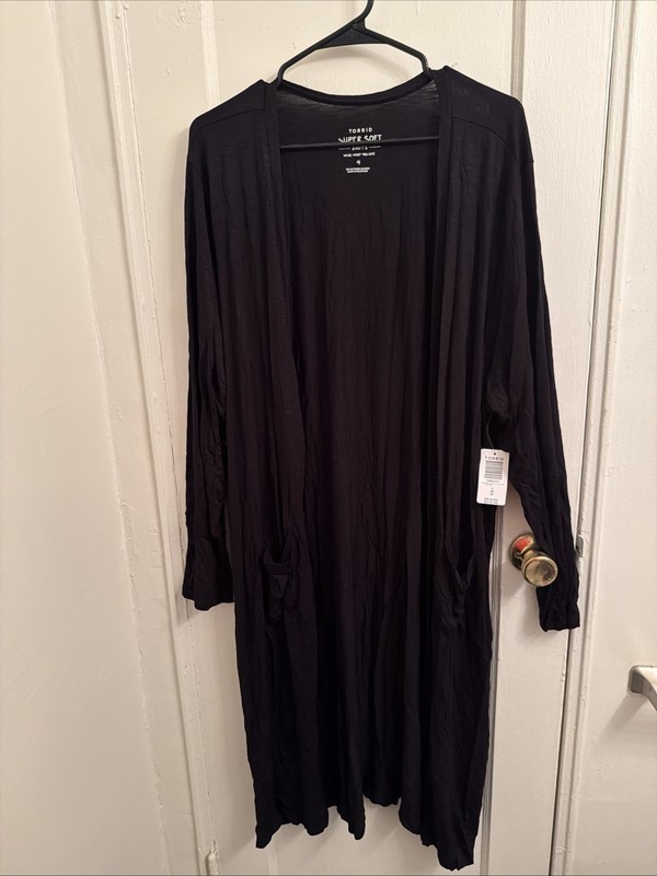 Torrid Black SUPER SOFT Long Sleeve DUSTER Size 4 NWT