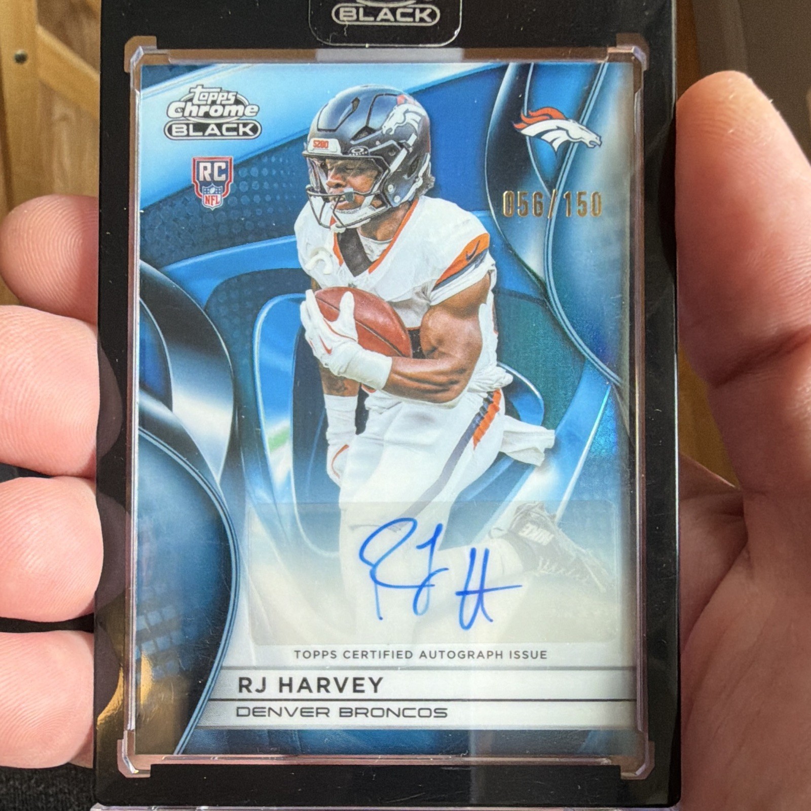 RJ Harvey Topps Chrome Black Rookie Autographs #RH Blue Refractor