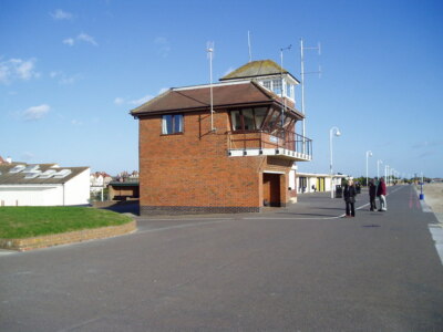 Foto 6x4 Westseite des Küstenwache Tower Littlehampton Blick nach Osten entlang c2007