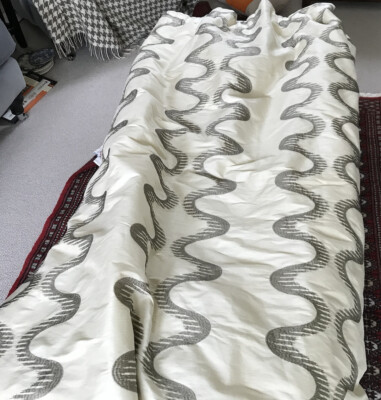 EINZELFENSTER- ODER TÜRVORHANG 100 % SEIDE - NEU - MASSGESCHNEIDERT 98'''' breit x 62'''' lang