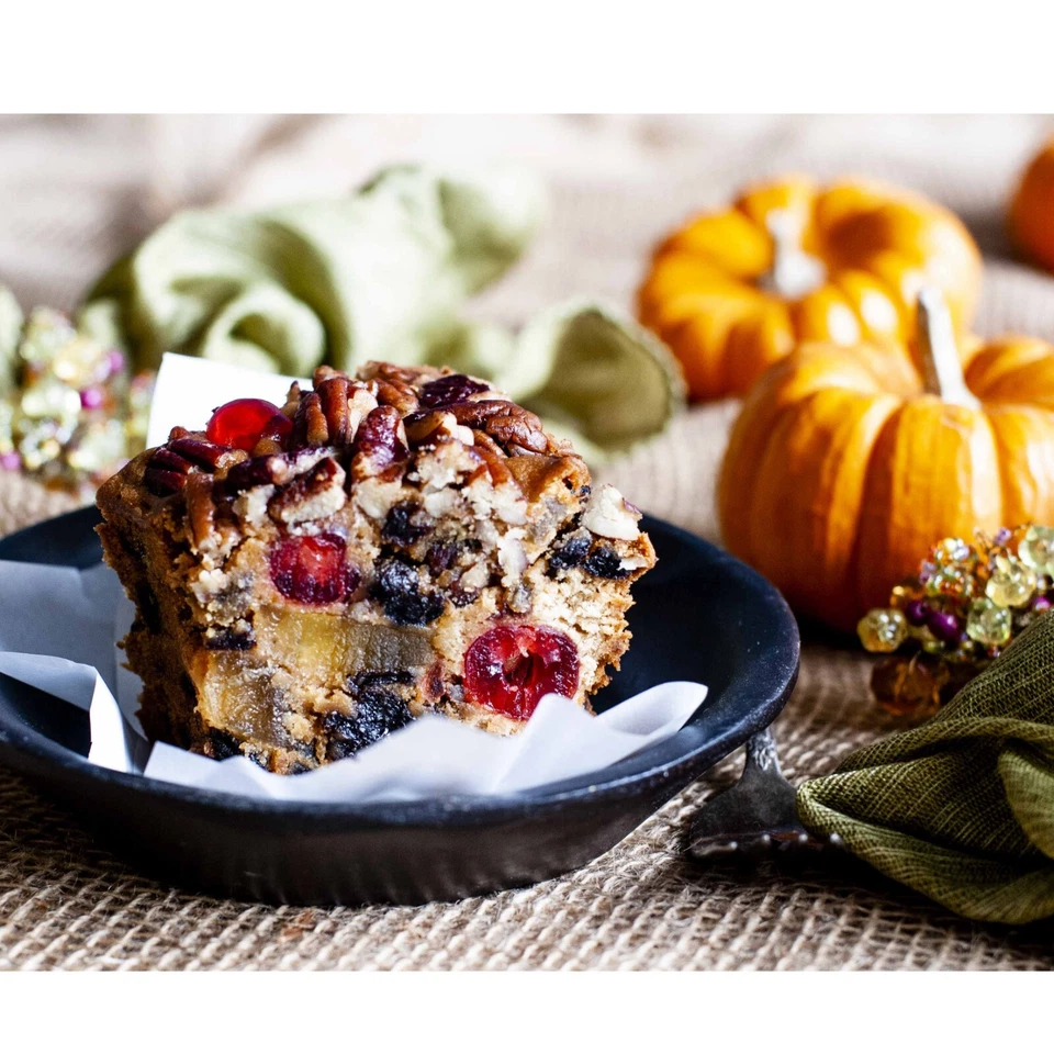 Jane Parker Classic Light Fruit Cake 48 Ounce Fruitcake FRESH FREE SHIPPING! - Image 2 of 4