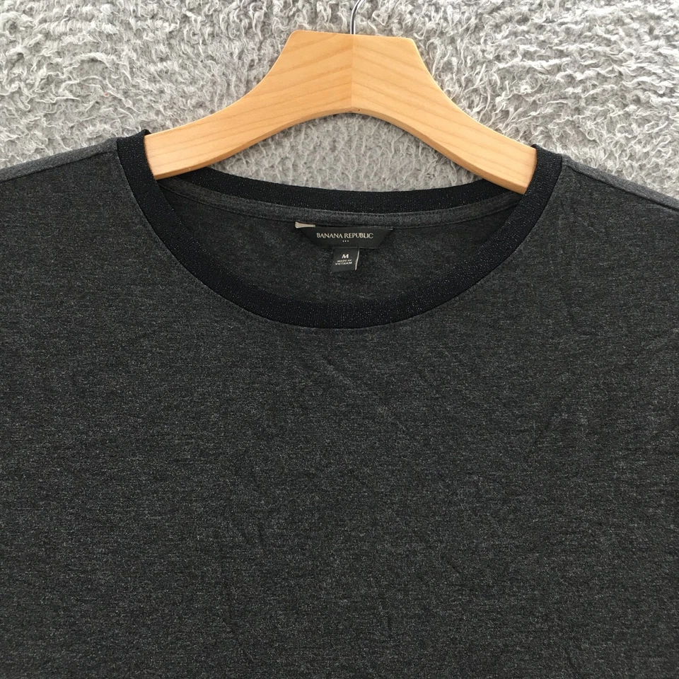 Banana Republic T-Shirt Womens Medium Gray Cap Sleeve Round Neck Rayon Casual - Image 2 of 4
