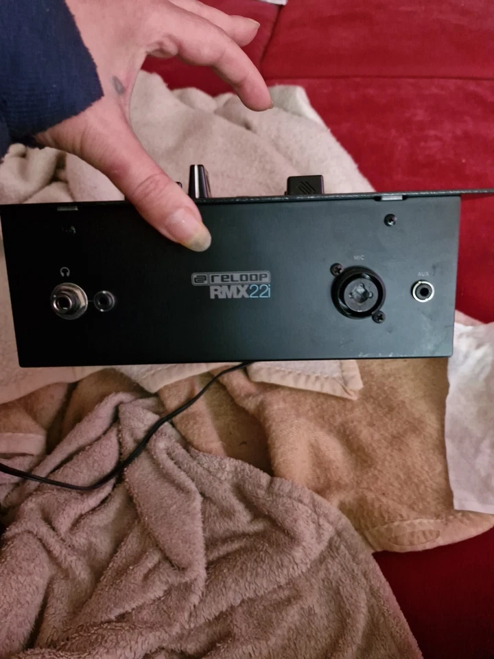 Reloop - RMX-22i Black - Bild 2 von 4