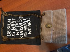 Borsa a tracolla Kurt Geiger Gold Mini Kensington tweed con tracolla a catena - bella!