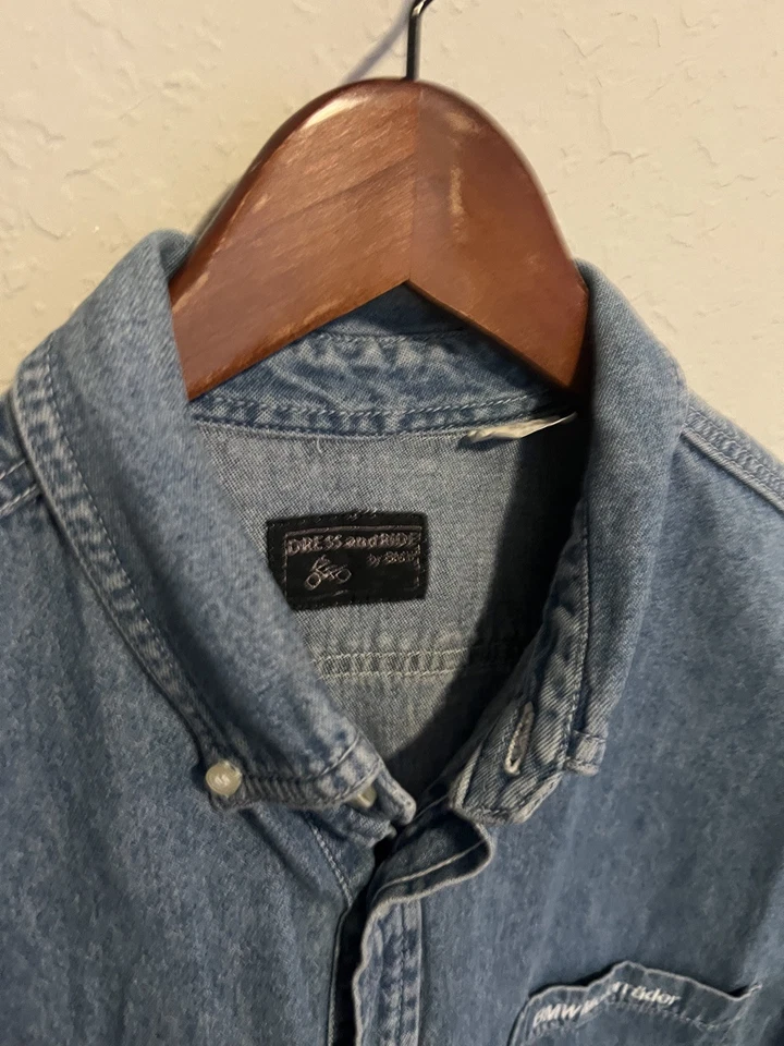 Camisa de mezclilla para motocicletas BMW Dress and Ride para hombre talla grande azul con logotipo abotonado Foto 4 de 4