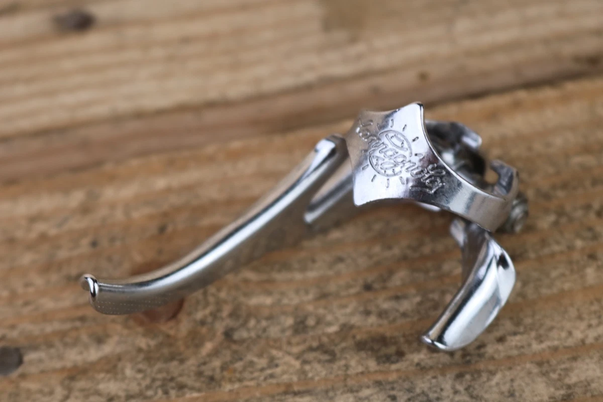 Jeu De Manettes De Vitesses Campagnolo Vintage – Double Bande Avec Guides
