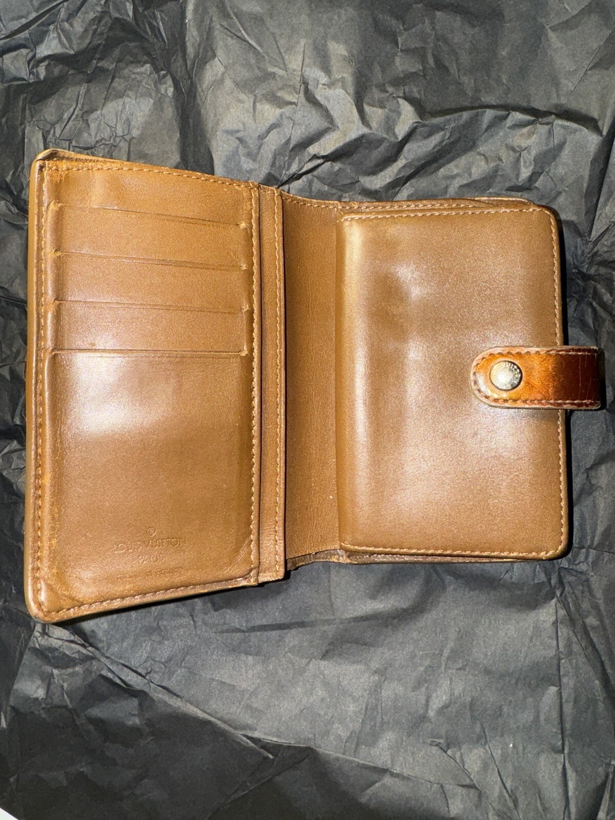 Authentic Louis Vuitton LV Vernis Portefeuille Viennois Leather Wallet