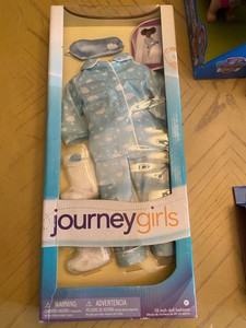 toys r us doll clothes