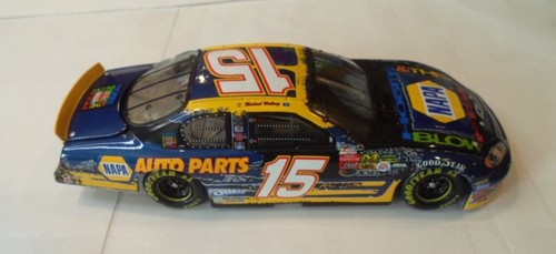 Michael Waltrip #15 NAPA / Hootie & The Blowfish 1:24 Druckguss Stockauto 2003 - Bild 2 von 12