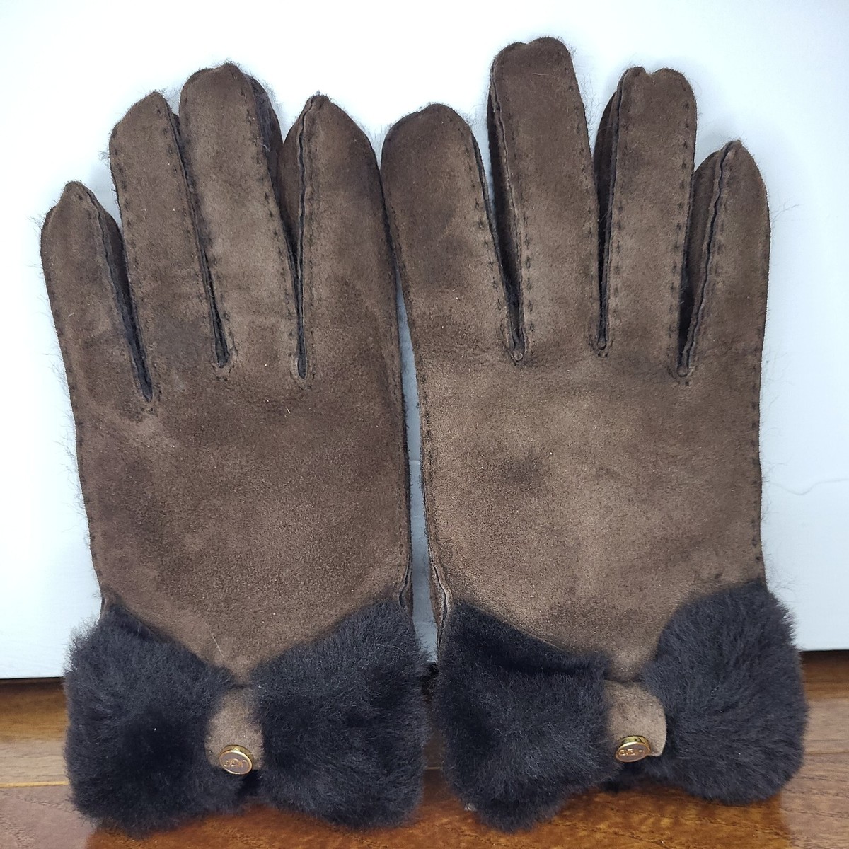 UGG Australia Sheepskin Gloves Shearling Bow Cuff Brown Medium