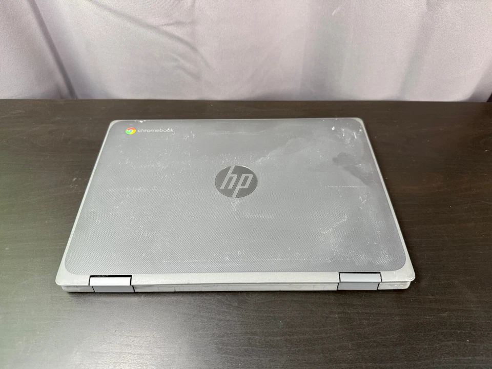 Chromebook HP X360 G3 2 en 1 (pantalla táctil de 11,6", 4 GB, SSD 32 GB) con cargador Foto 3 de 4