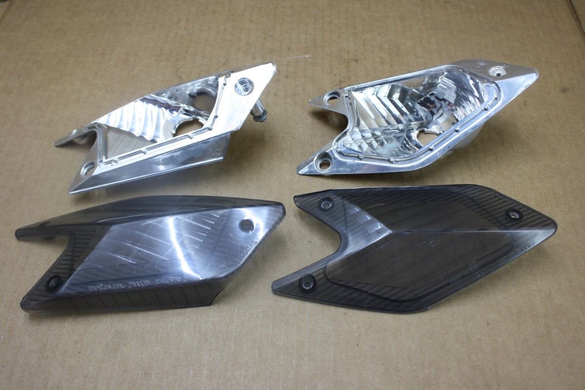 トナリ 01-03 APRILIA ETV 1000 CAPONORD FRONT TURN SIGNALS LEFT RIGHT OEM