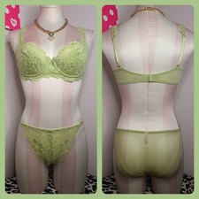 New Vintage Victoria's Secret Desire Lace Bra/ Panty Set 34C/sm - Lime Light