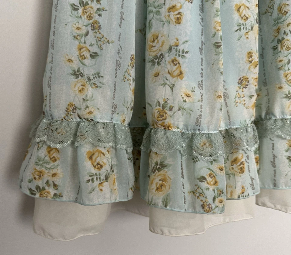 axes femme Skirt Lolita Chiffon Floral Ribbon Medium Japan - Image 4 of 4