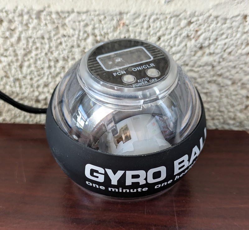 Metal Torque Ball Hand Exerciser Gyro Wrist Trainer with LED Counter