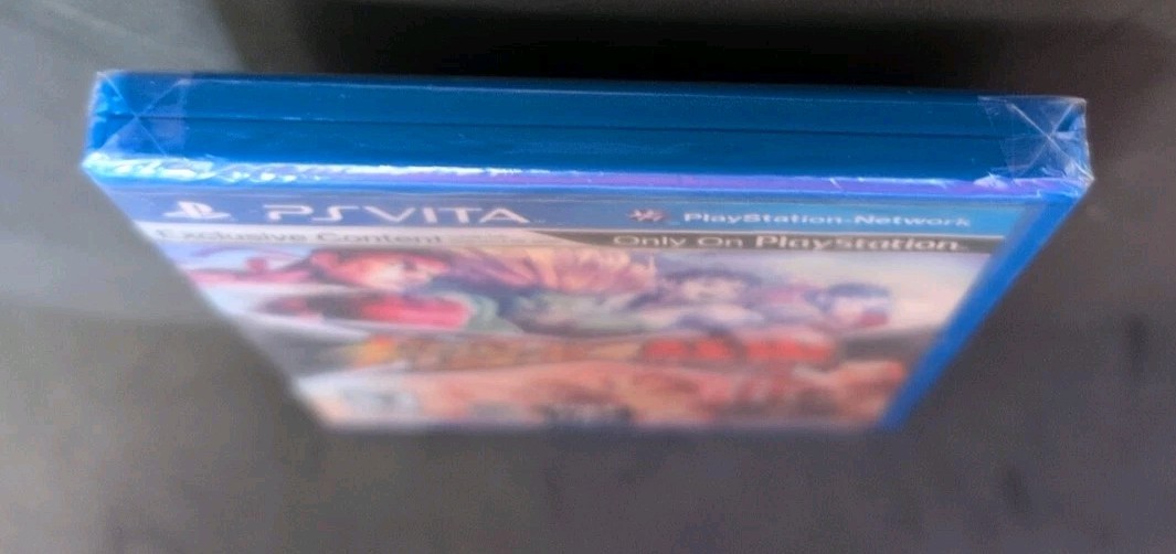 PlayStation Vita 値段交渉　有 ソニーPS Vita 限定クリスタル・ブラックモデル