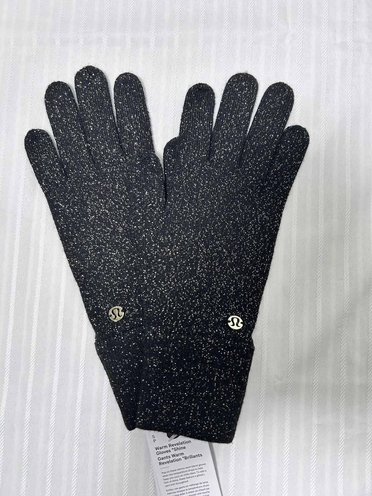 🧤NWT Lululemon Warm Revelation Gloves - BLK - Size S