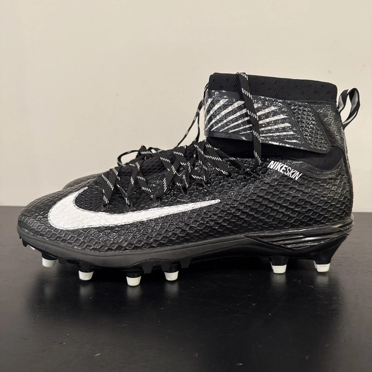 Nike Lunarbeast Elite TD CF Black White for Sale  display picture 1