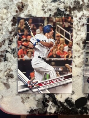 2017 TOPPS UPDATE SERIES CARD #s US1-US150 PICK YOUR CARD