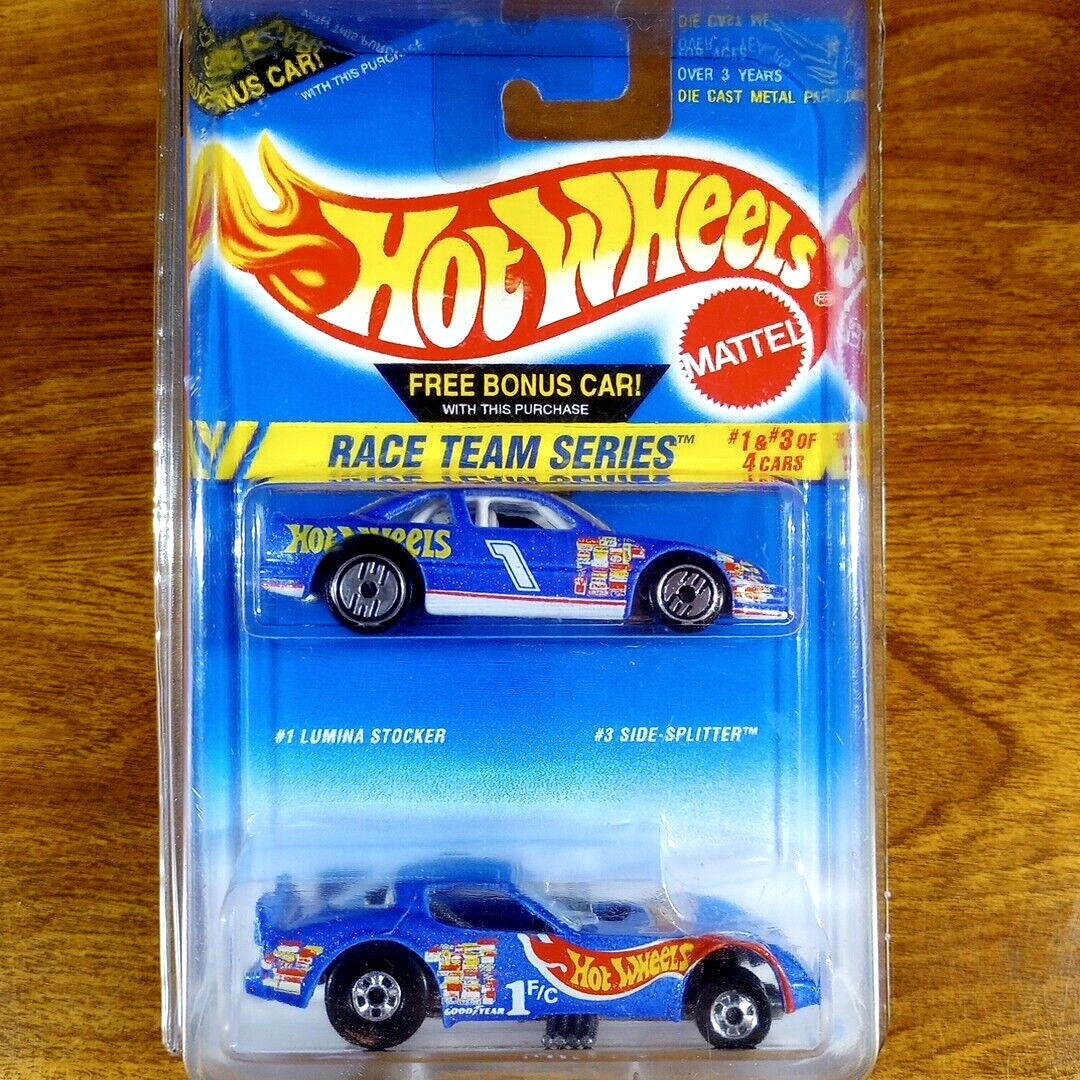 Hot Wheels Vintage Race Team Series 2-Pack Lumina Stocker Side