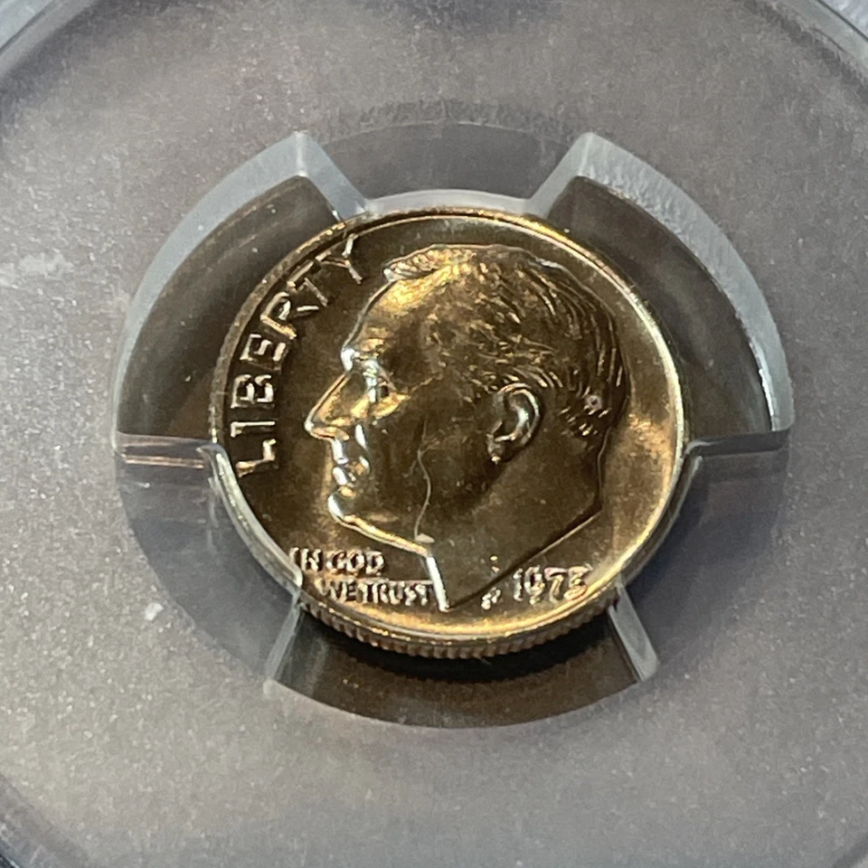 A Lot of a 1973 Roosevelt Dime PCGS MS65 & 5-1903 V Nickels - Image 2 of 4