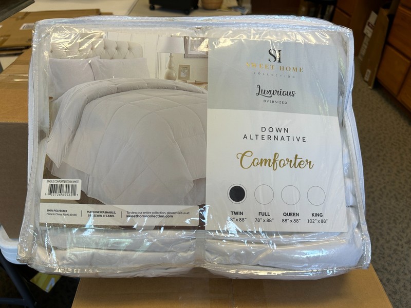 Down Alternative Twin Comforter White Luxurious Oversized Sweet Home 68"x88"