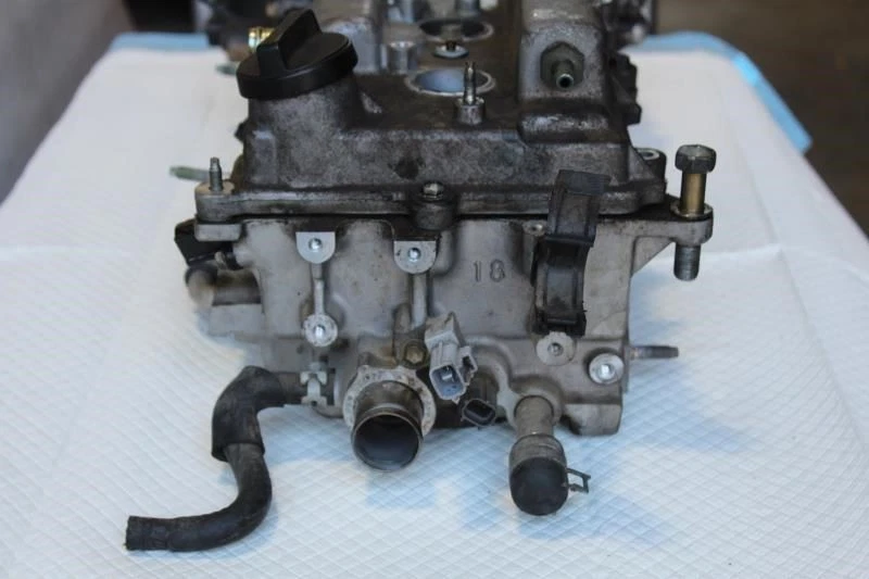 2000 TOYOTA MR2 SPYDER ENGINE CYLINDER HEAD 1.8L Foto 4 de 4