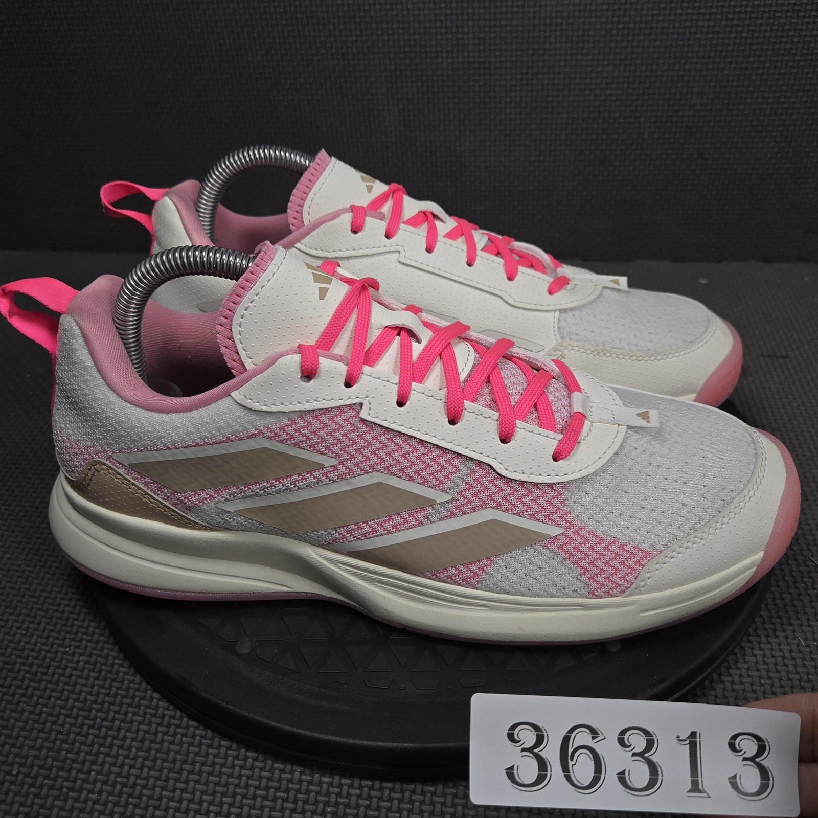 Womens Size 8.5 Pink White Mesh Low Top Tennis Sneakers Jp97